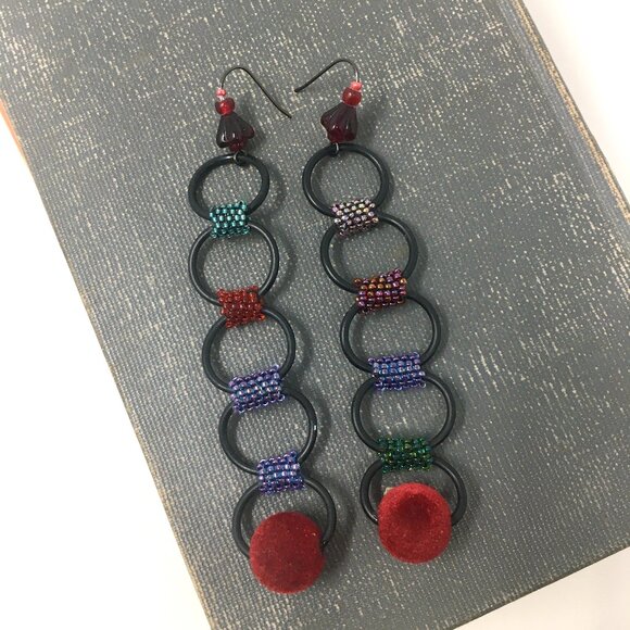 Handmade Long Black 'O' Shape Rubber Seed Bead Red Velvet Drop Dangle Earrings - Picture 1 of 13